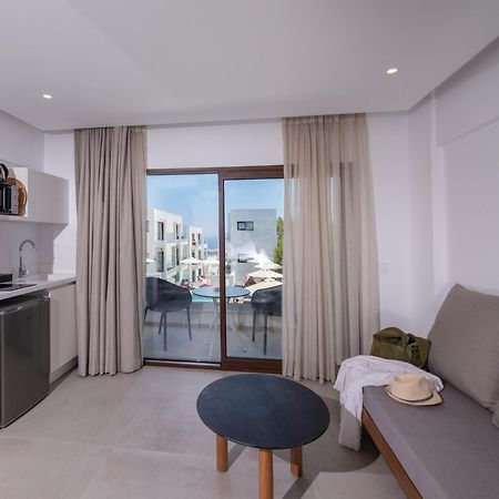 Mika Villas & Suites 헐소니소스 외부 사진