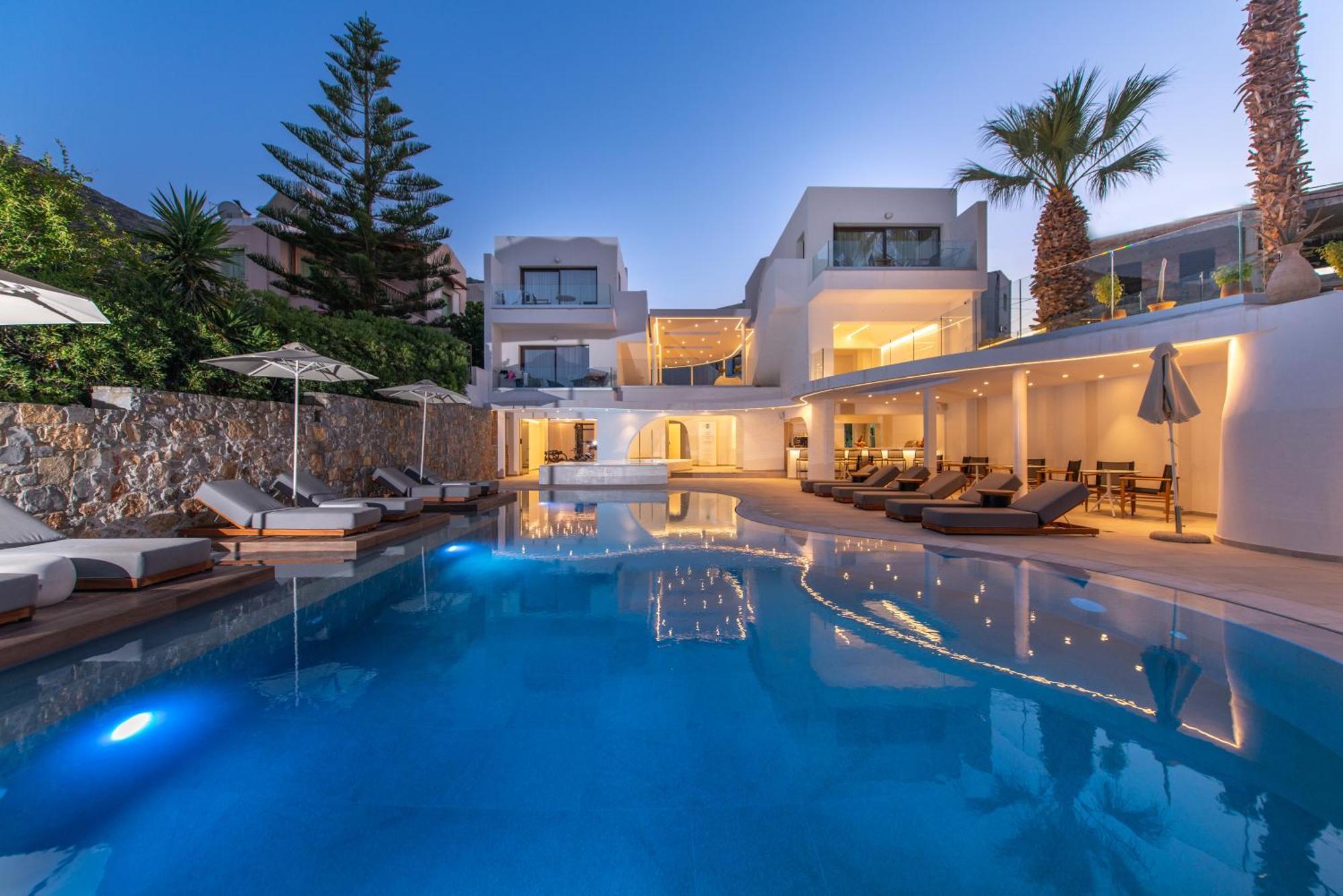 Mika Villas & Suites 헐소니소스 외부 사진
