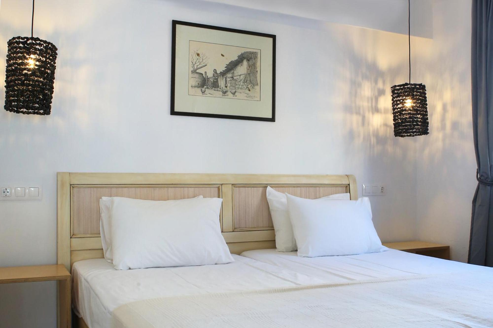 Mika Villas & Suites 헐소니소스 객실 사진