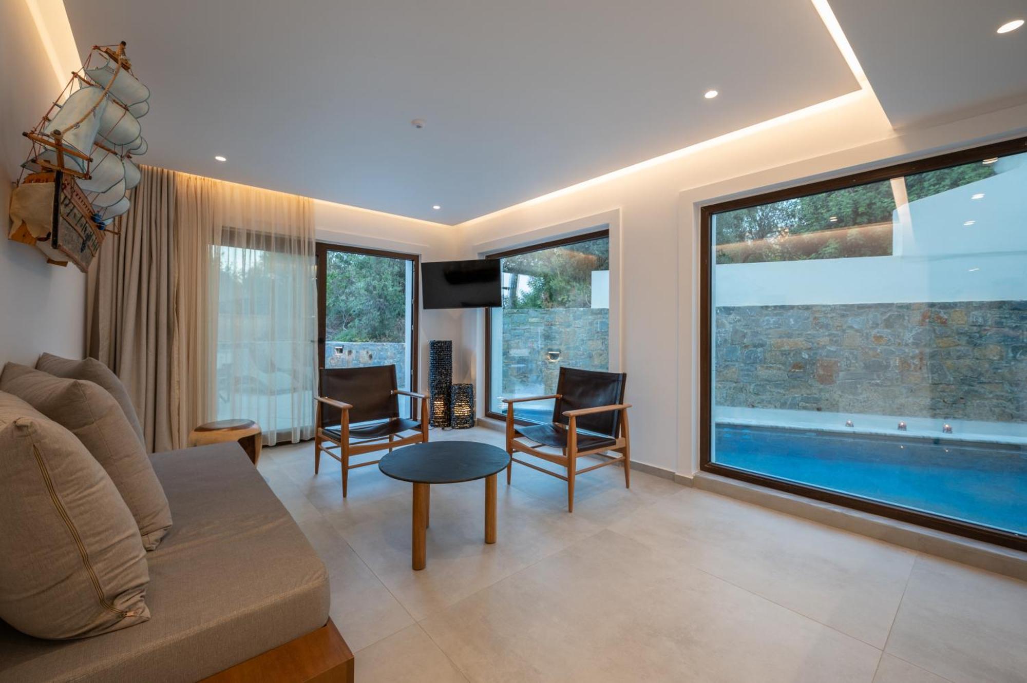Mika Villas & Suites 헐소니소스 외부 사진