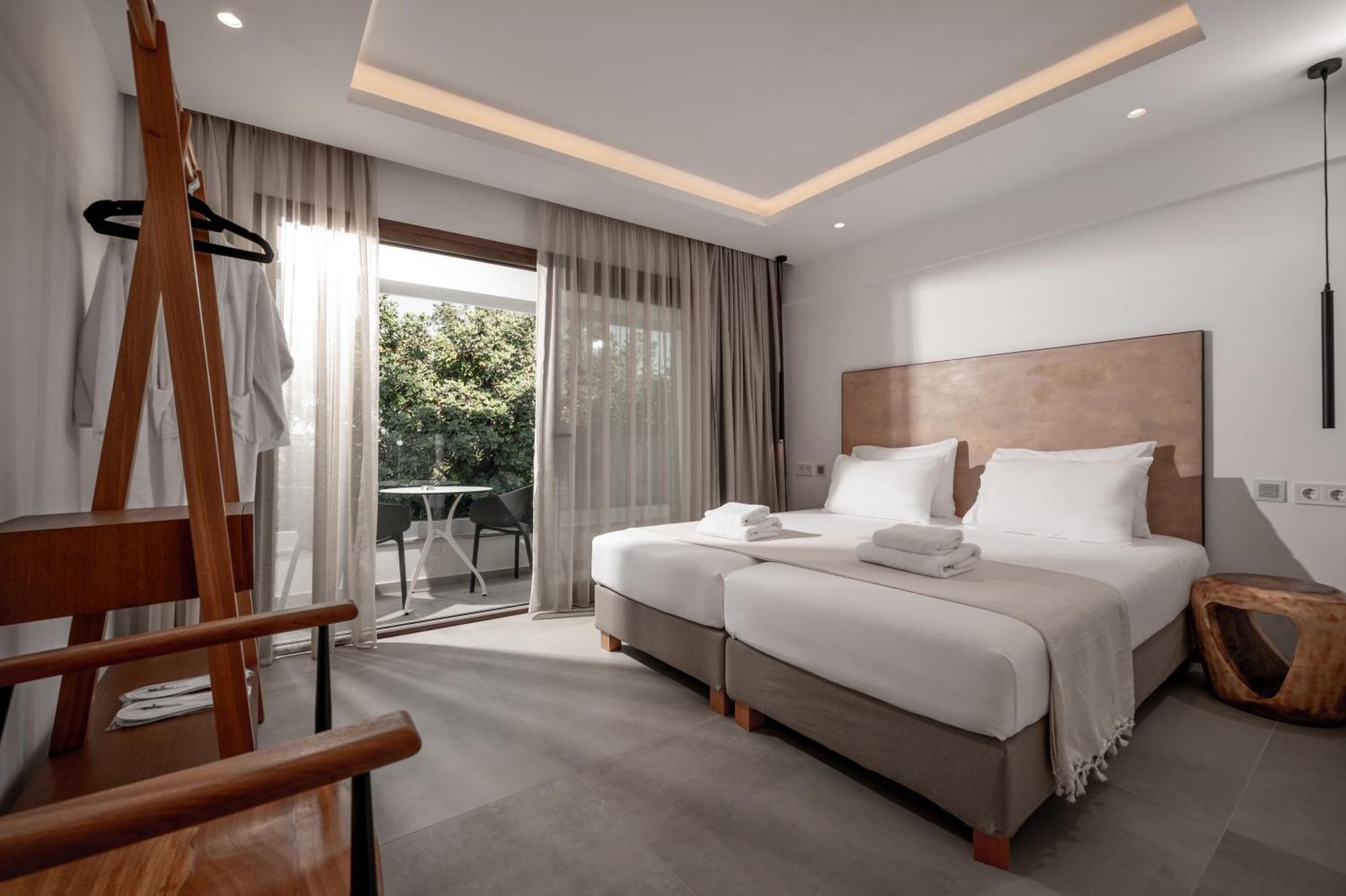 Mika Villas & Suites 헐소니소스 객실 사진