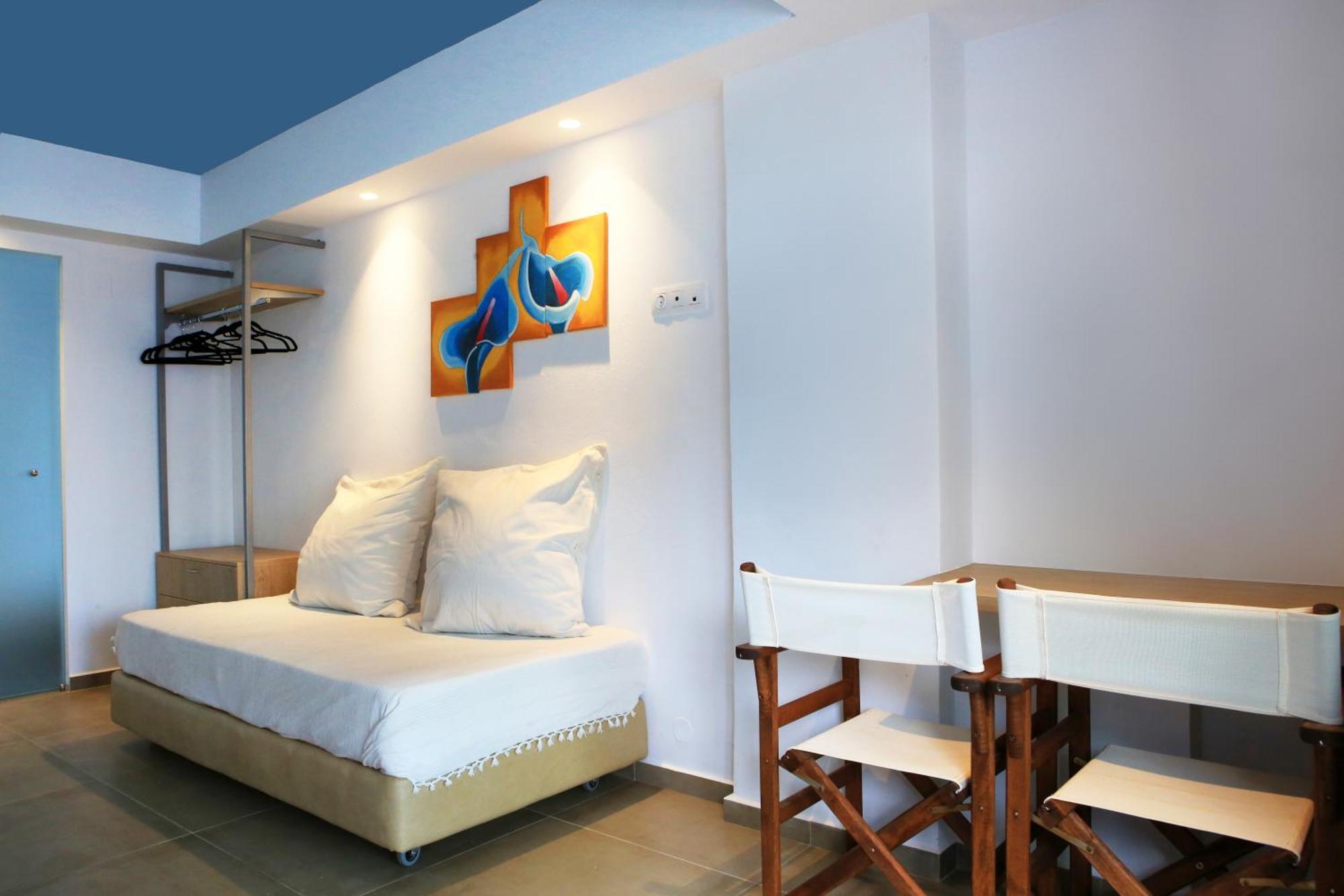 Mika Villas & Suites 헐소니소스 객실 사진