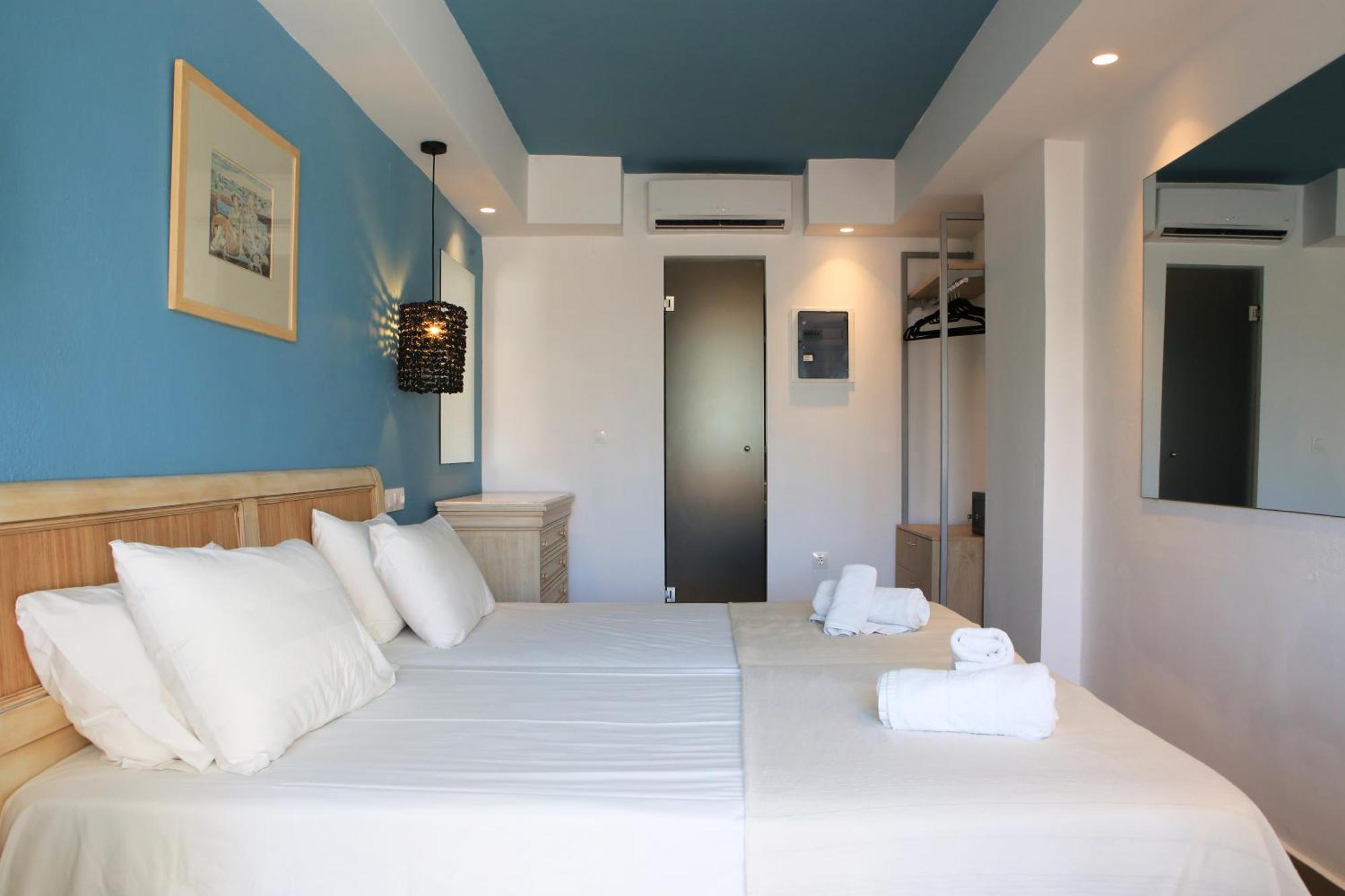 Mika Villas & Suites 헐소니소스 객실 사진